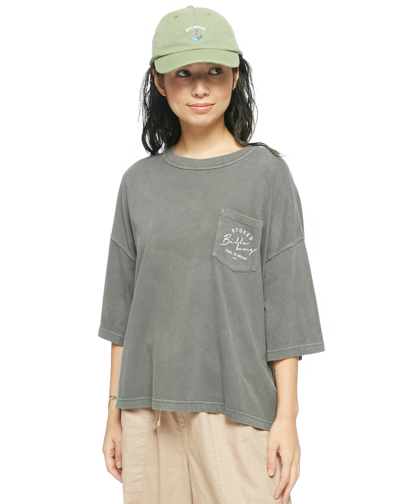 빌라봉 여성 블랙 크롭 반팔 티셔츠 (WC21ST437OFB)