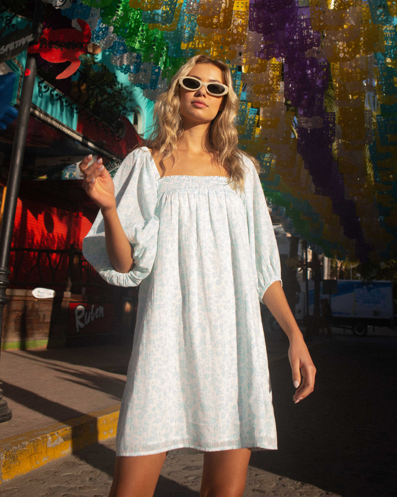 빌라봉 여성 스카이블루 퍼프소매 드레스 (WC21DR076RAD)
